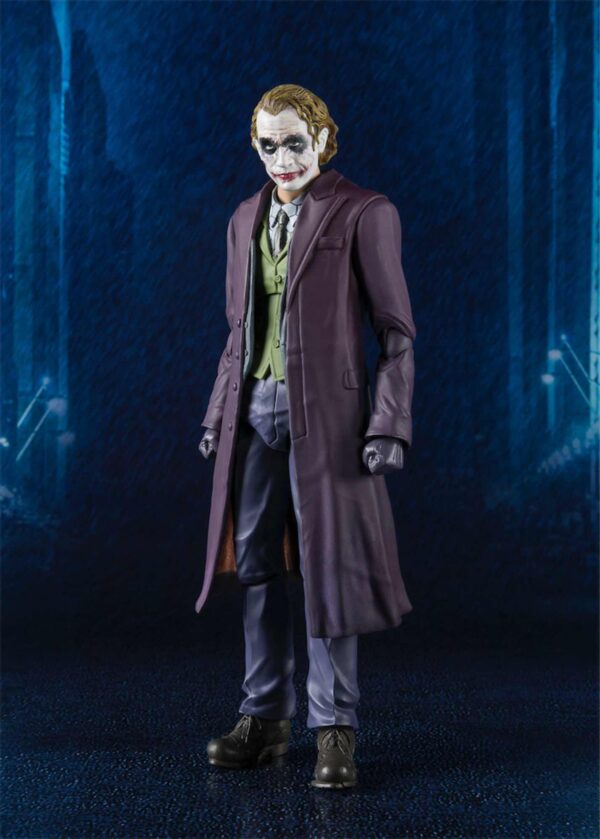 JOKER FIGURA 15.5 CM THE DARK KNIGHT SH FIGUARTS