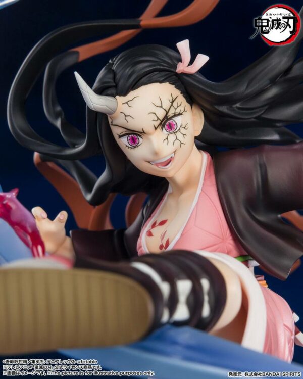 NEZUKO KAMADO DEMON FORM ADVANCING VER FIG 20 CM KIMETSU NO YAIBA FIGUARTS ZERO - Imagen 7