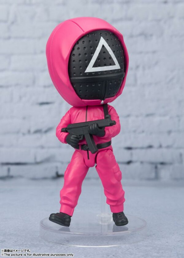 MASKED SOLDIER FIG 9 CM SQUID GAME FIGUARTS MINI - Imagen 6