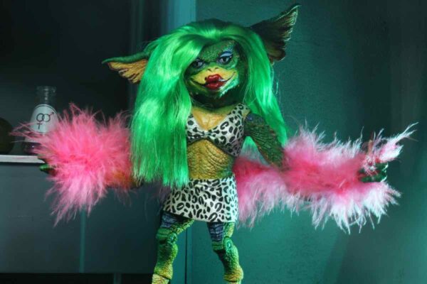 ULTIMATE GRETA FIGURA 15 CM ACTION FIGURE GREMLINS 2 THE NEW BATCH - Imagen 4