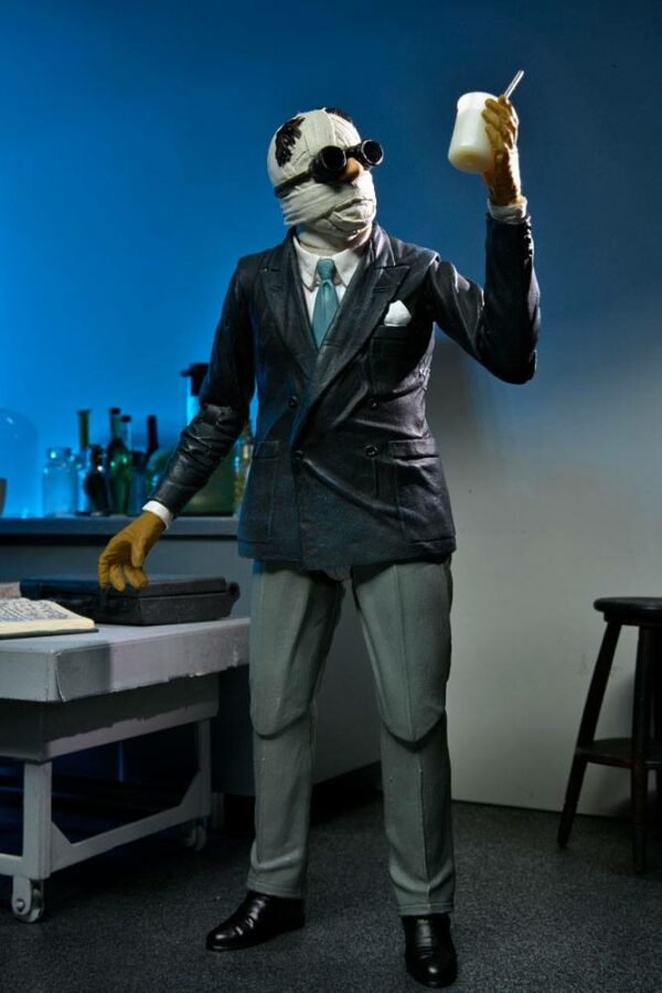 Universal Monsters Figura Ultimate The Invisible Man 18 cm - Imagen 7