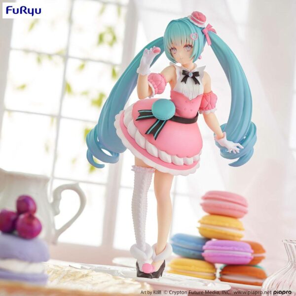 HATSUNE MIKU SWEETSWEETS MACARON FIG 21 CM HATSUNE MIKU EXCEED CREATIVE FIG - Imagen 5