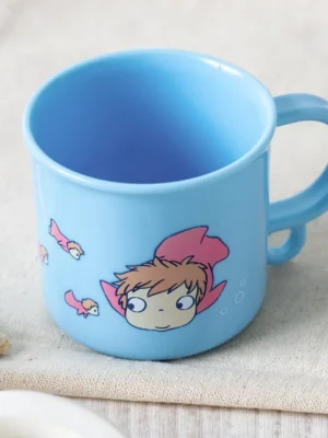 TAZA PLÁSTICO AZUL PONYO EN EL ACANTILADO - STUDIO GHIBLI